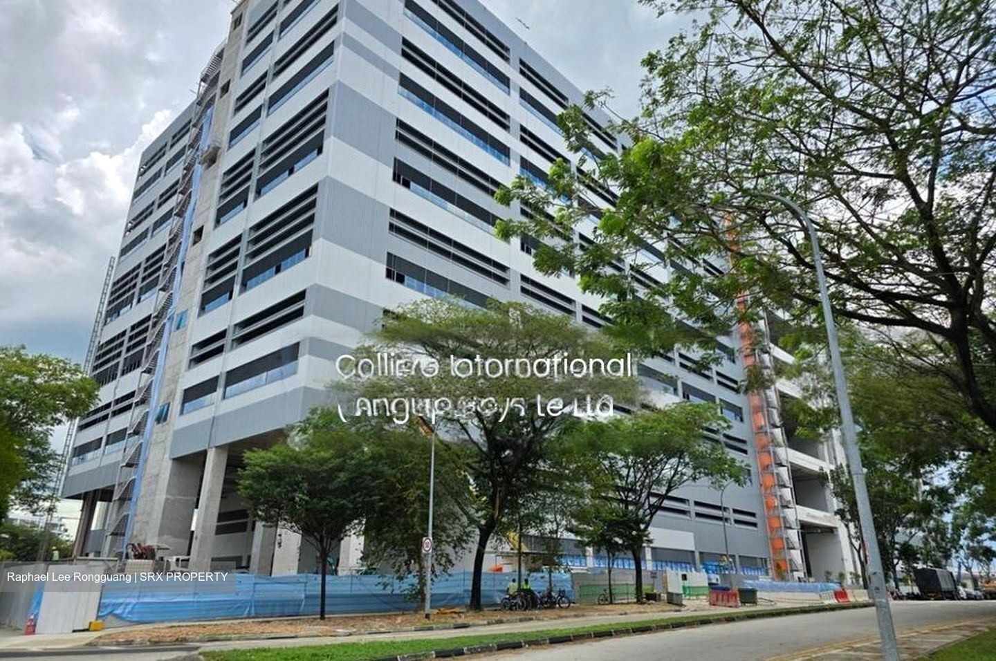 International Road (D22), Warehouse #497400431